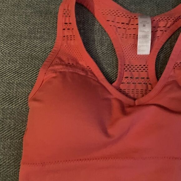 Coral Sports Women Bra - Size Medium - Picture 9 of 9